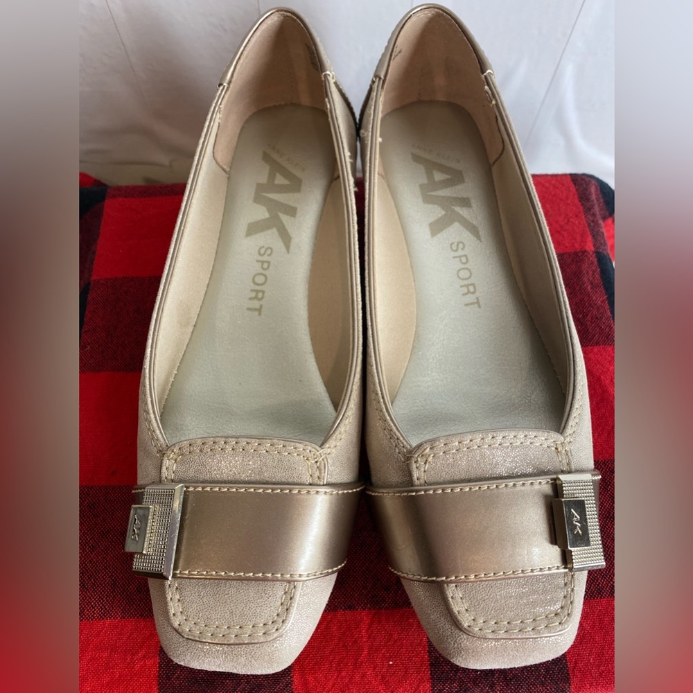 Anne Klein sport Flats